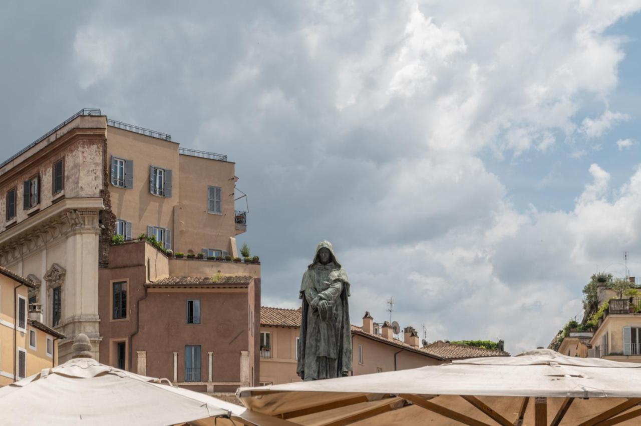 Campo De Fiori Chic Apartment Rome Exterior photo